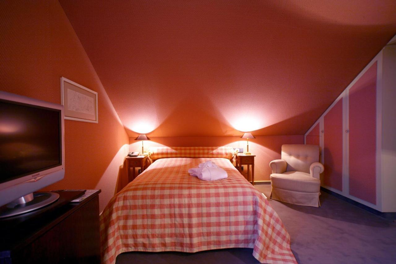 Hotel Restaurant Krone Hayna  エクステリア 写真