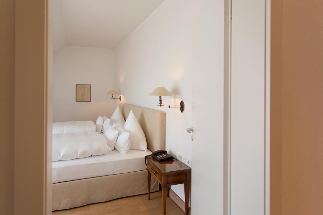 Hotel Restaurant Krone Hayna  エクステリア 写真