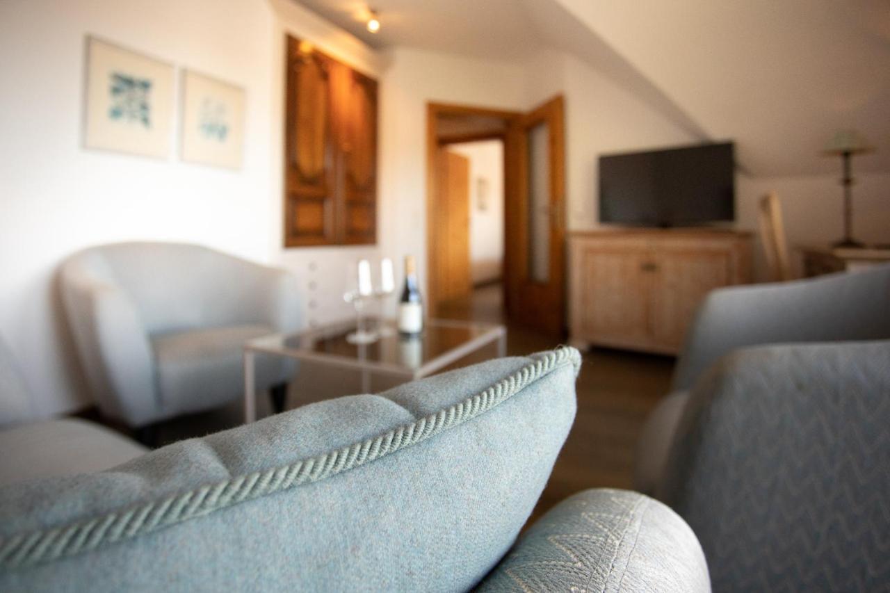 Hotel Restaurant Krone Hayna  エクステリア 写真