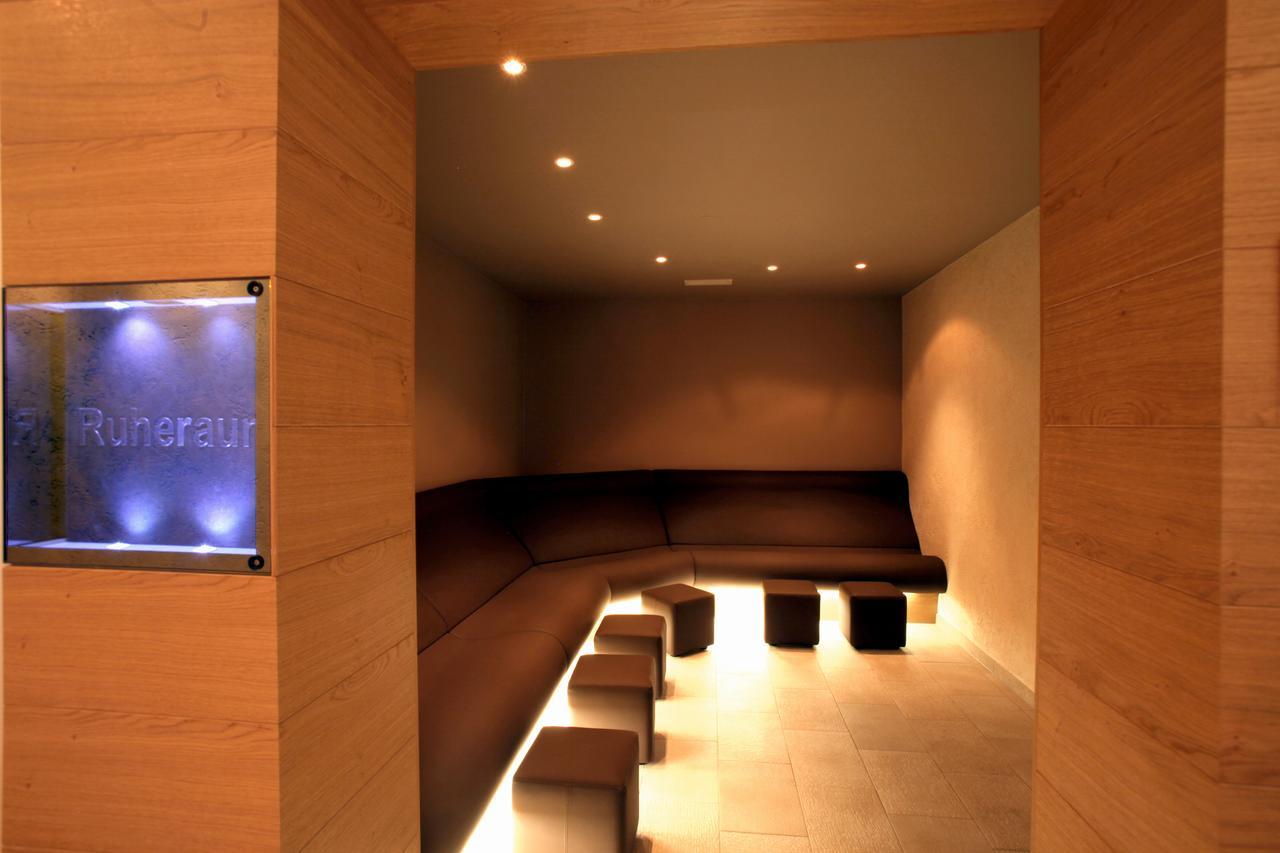 Hotel Restaurant Krone Hayna  エクステリア 写真